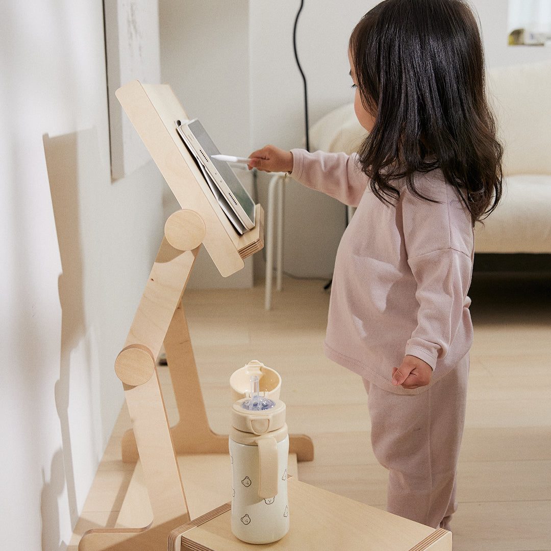 Comme moi Adjustable Book Stand
