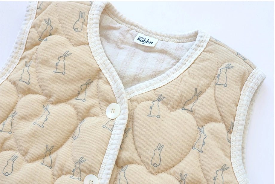 Heart Patterned Rabbit Vest - Zezebaebae