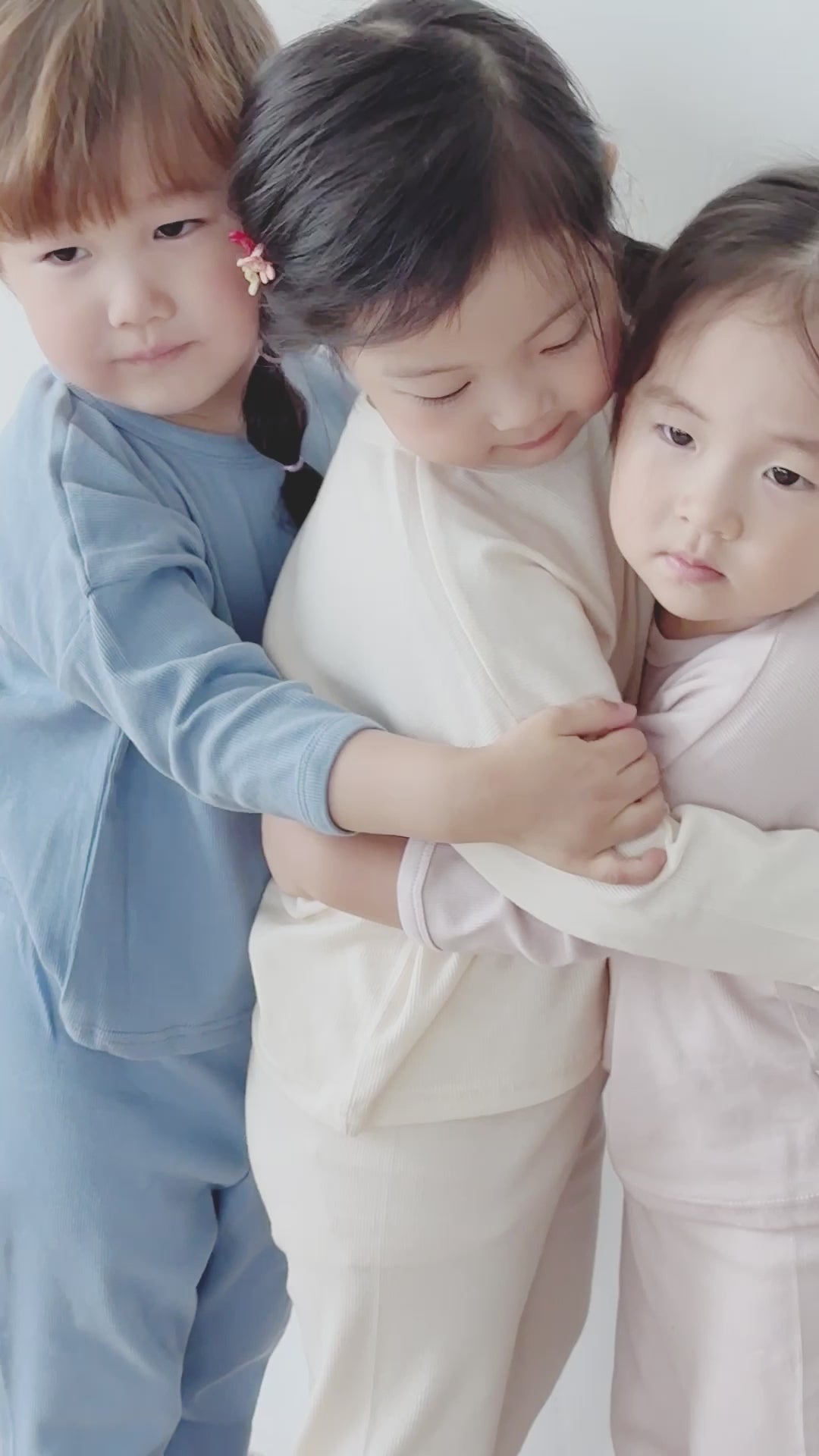 Load video: 잔골지